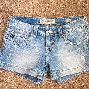 MEK shorts size 26